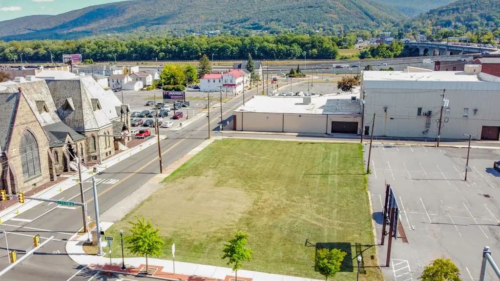 52 E 3rd Street, Williamsport