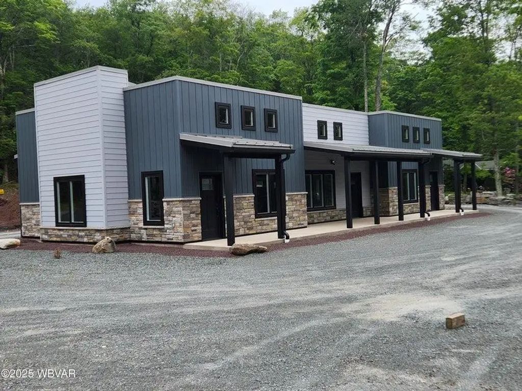 1279 Muncy Street, Muncy Valley