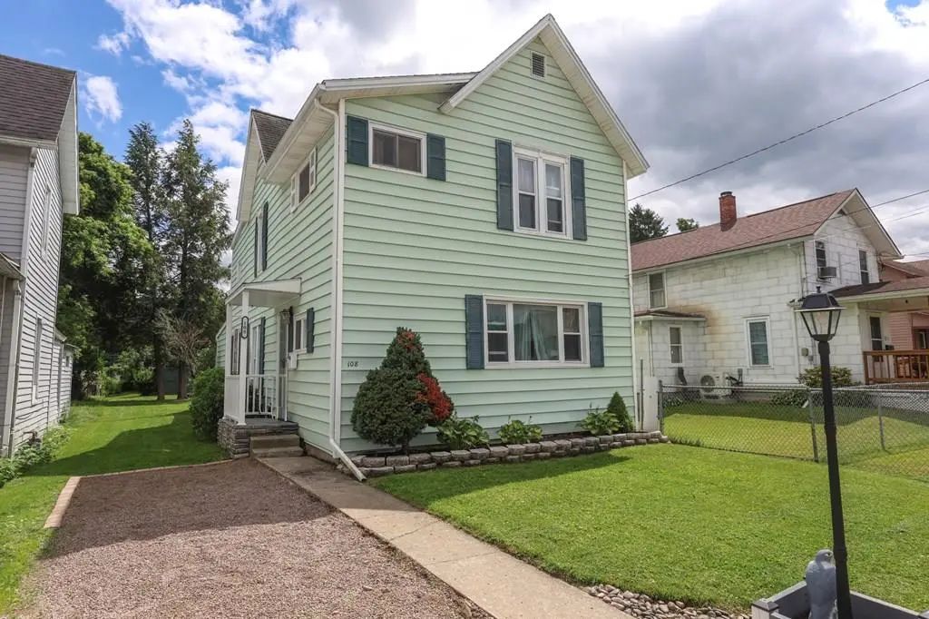 108 First Street, Elkland