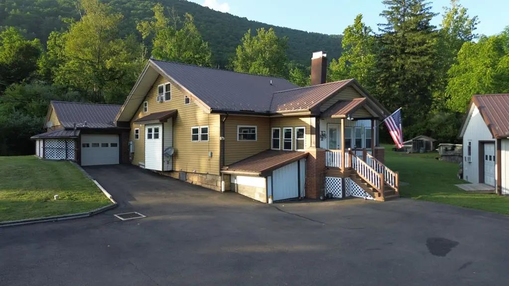 90 Crestline Rd, Sinnemahoning