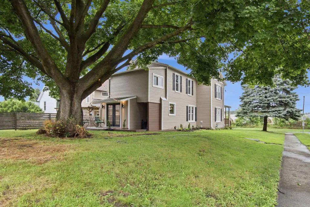 401 N. Lehigh Ave., Sayre
