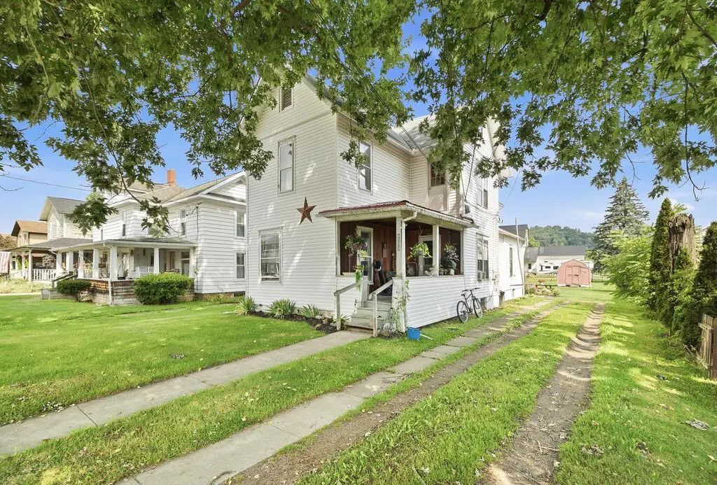203 Second Street, Elkland