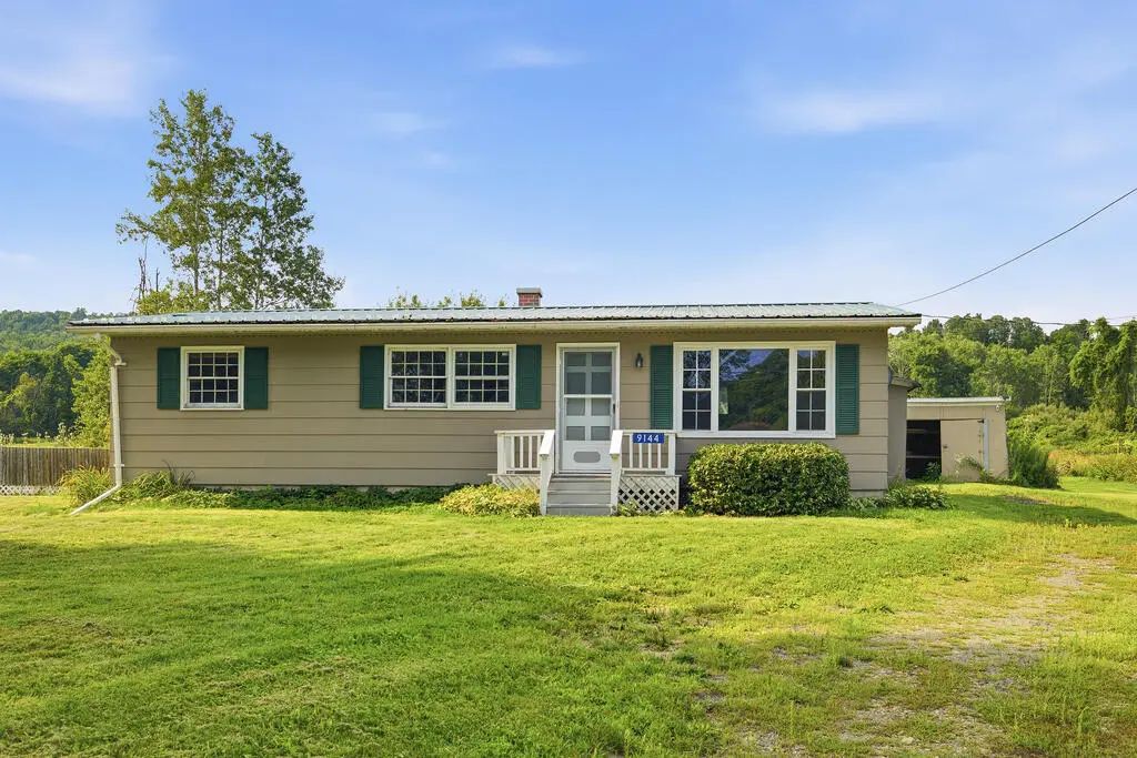 9144 Route 49, Elkland