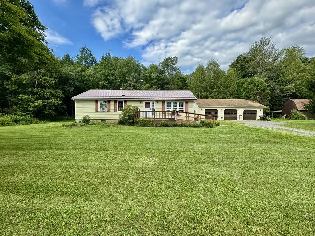 2579 Ogdensburg Road, Roaring Branch