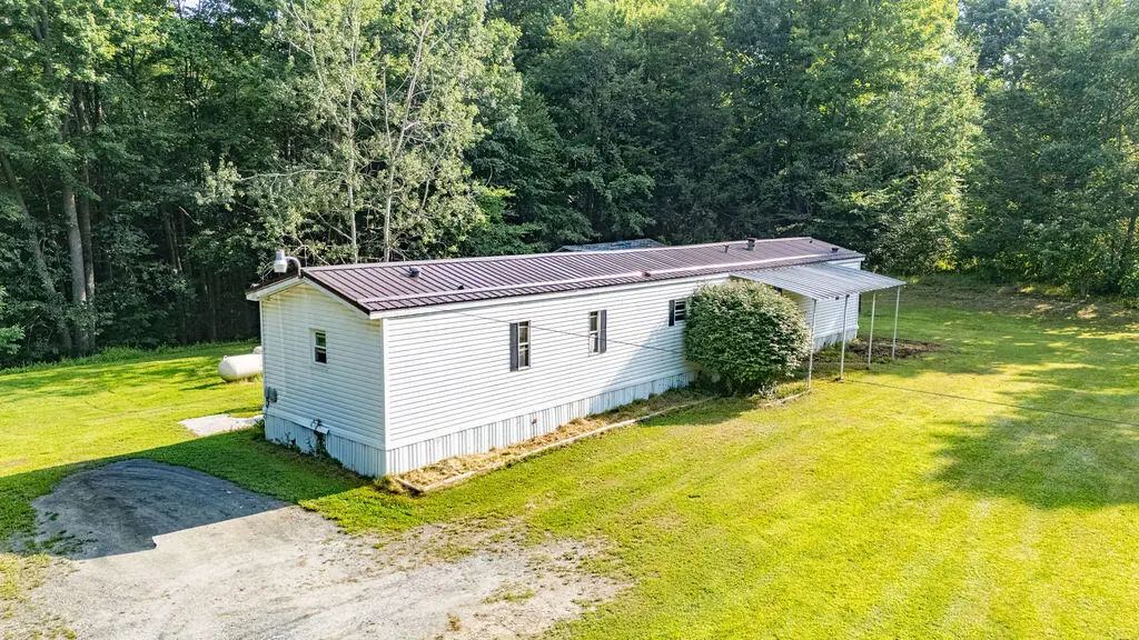 1883 Roaring Run Rd, Gillett