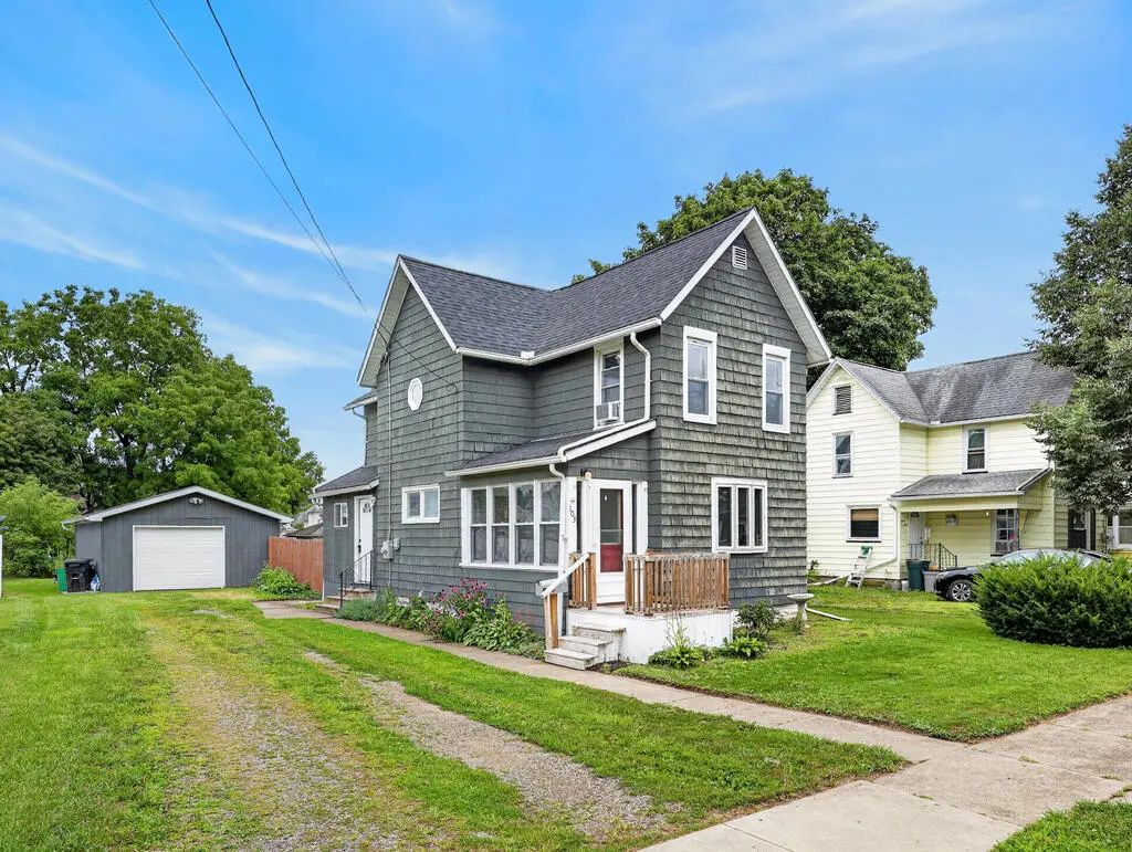 103 Elsbree St, Sayre