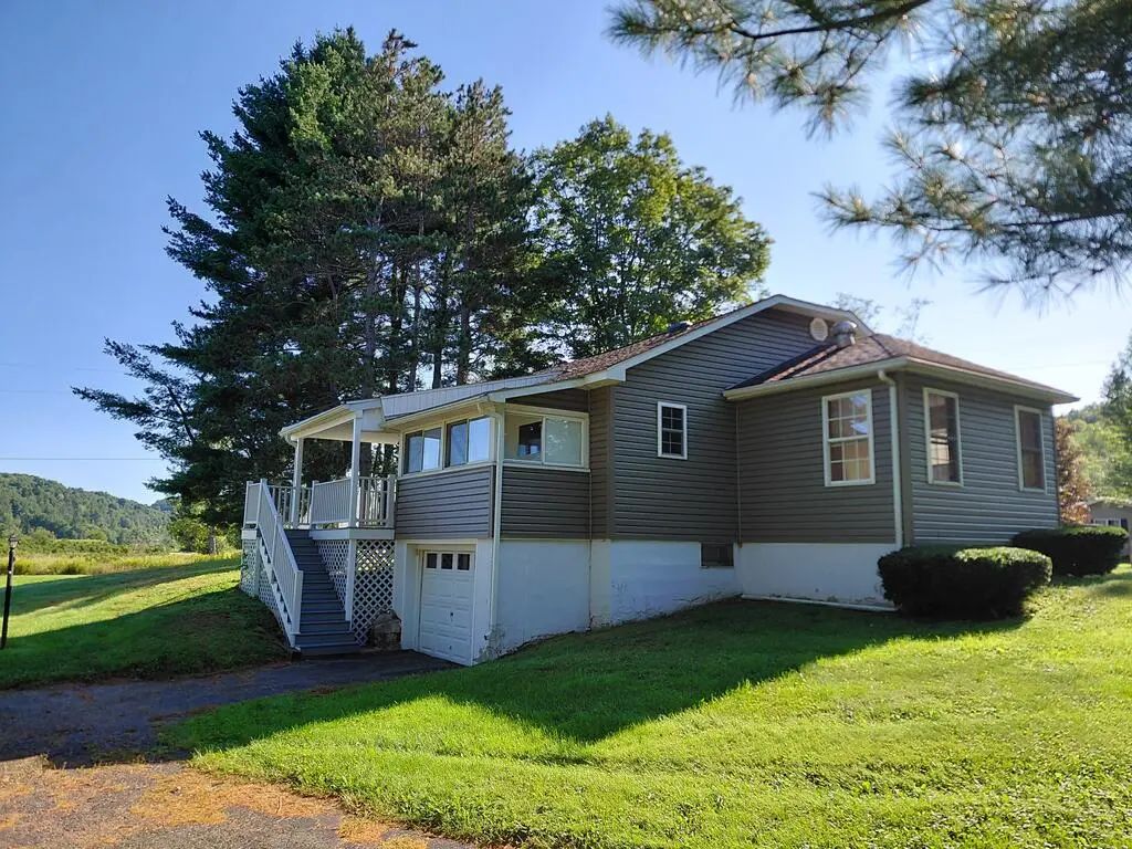 2447 Route 549, Mansfield