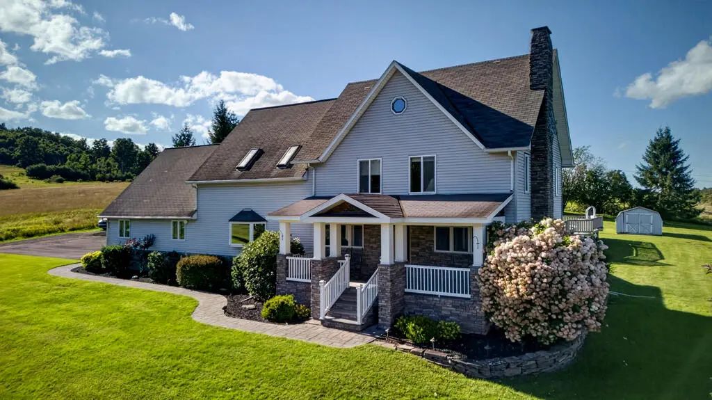 817 May Hill Rd, Columbia Cross Roads