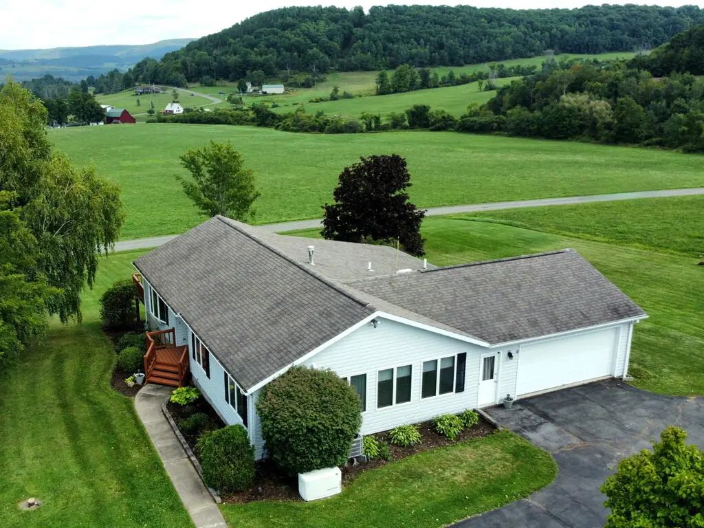 995 W Hill Road, Covington