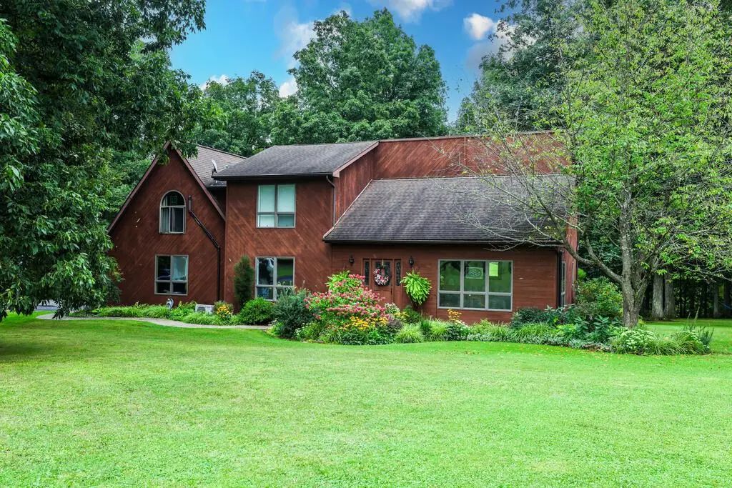 90 Niles Road, Wellsboro