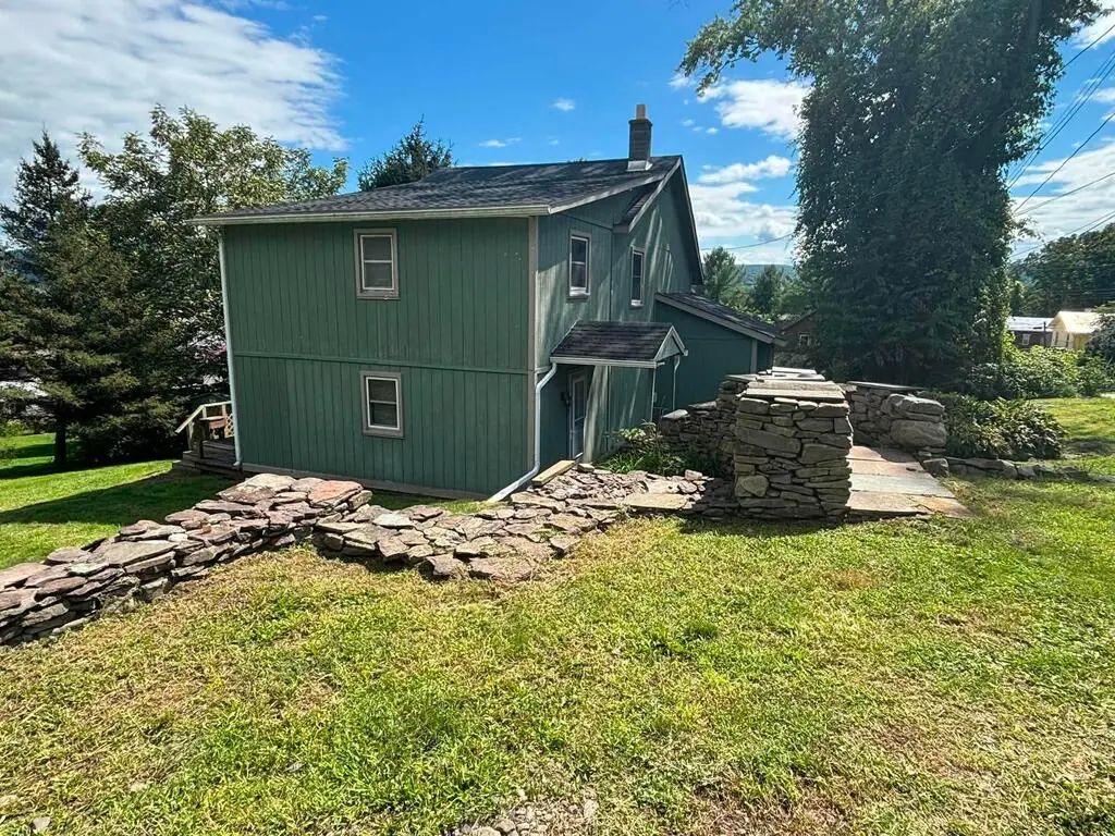152 Pennsylvania Ave, Towanda