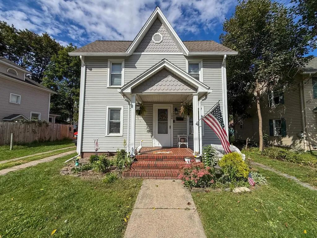 104 Woodworth Street, Sayre
