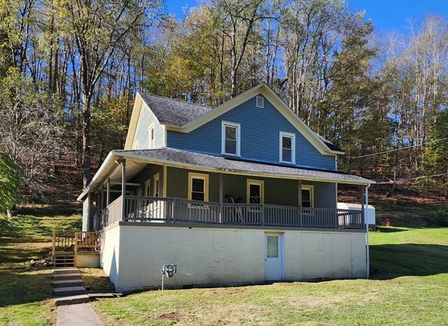 339 Oak Street, Emporium