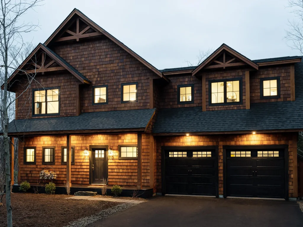 302 South Peak Road, Lincoln