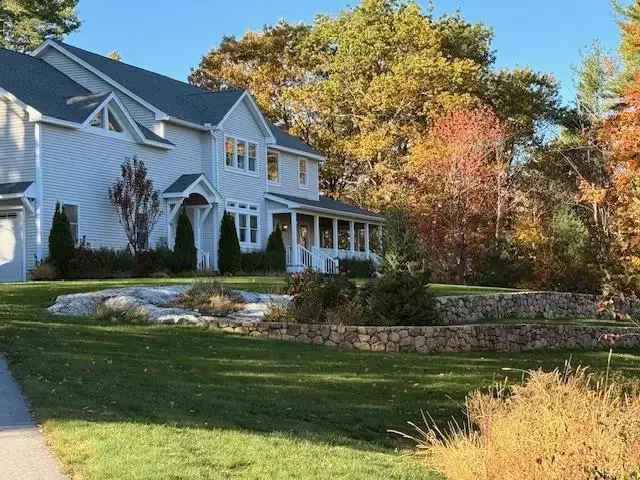 23 Austin Lane, Hollis