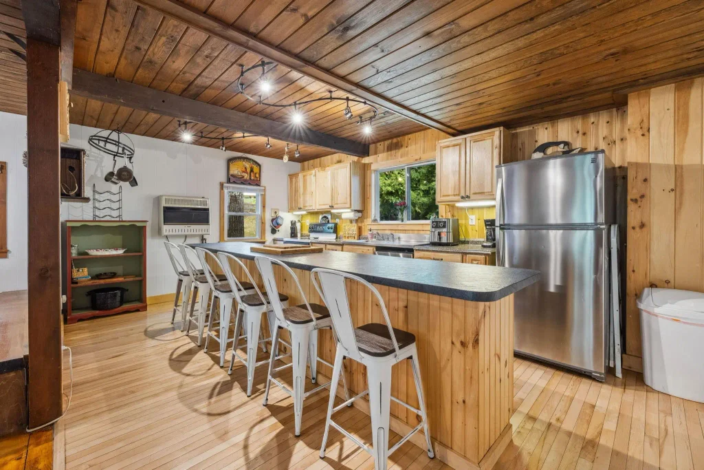 46 Crestwood Drive, Conway