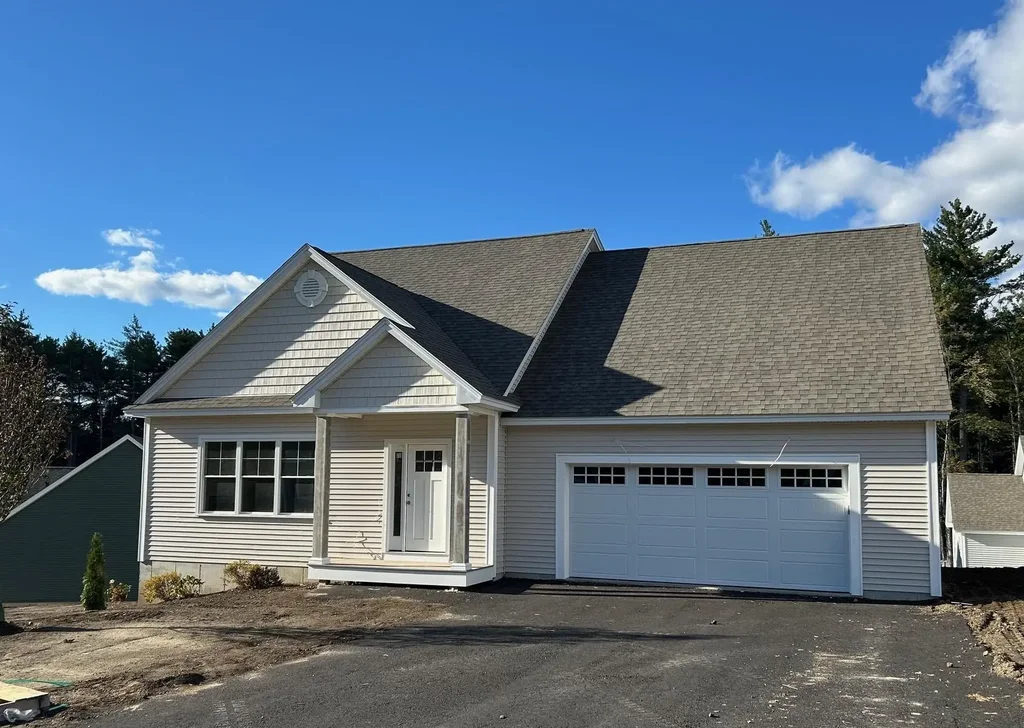 18 Juliana Avenue, Nashua