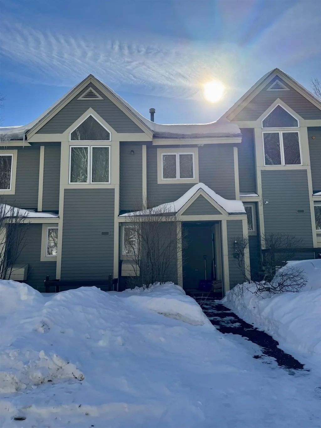 37 Pinehill Lane, Lincoln