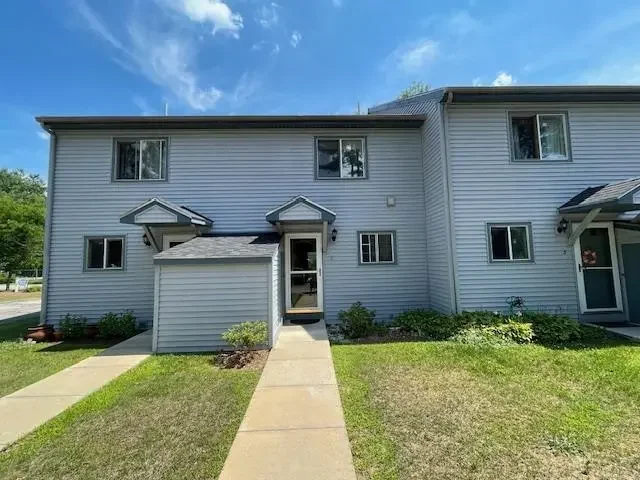 17 Burns Avenue, Concord