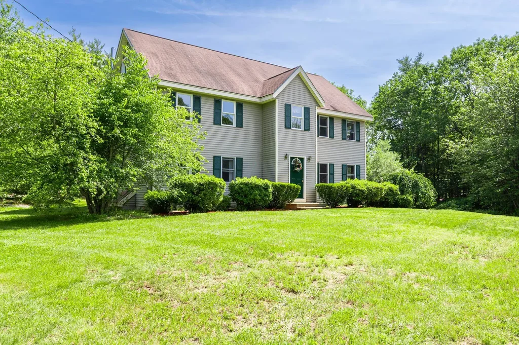 988 Greenville Road, Greenville