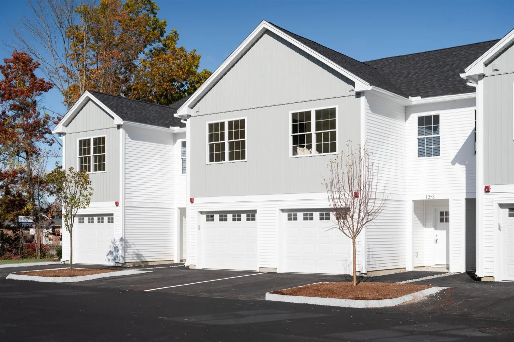 13 Suffolk Drive, Concord