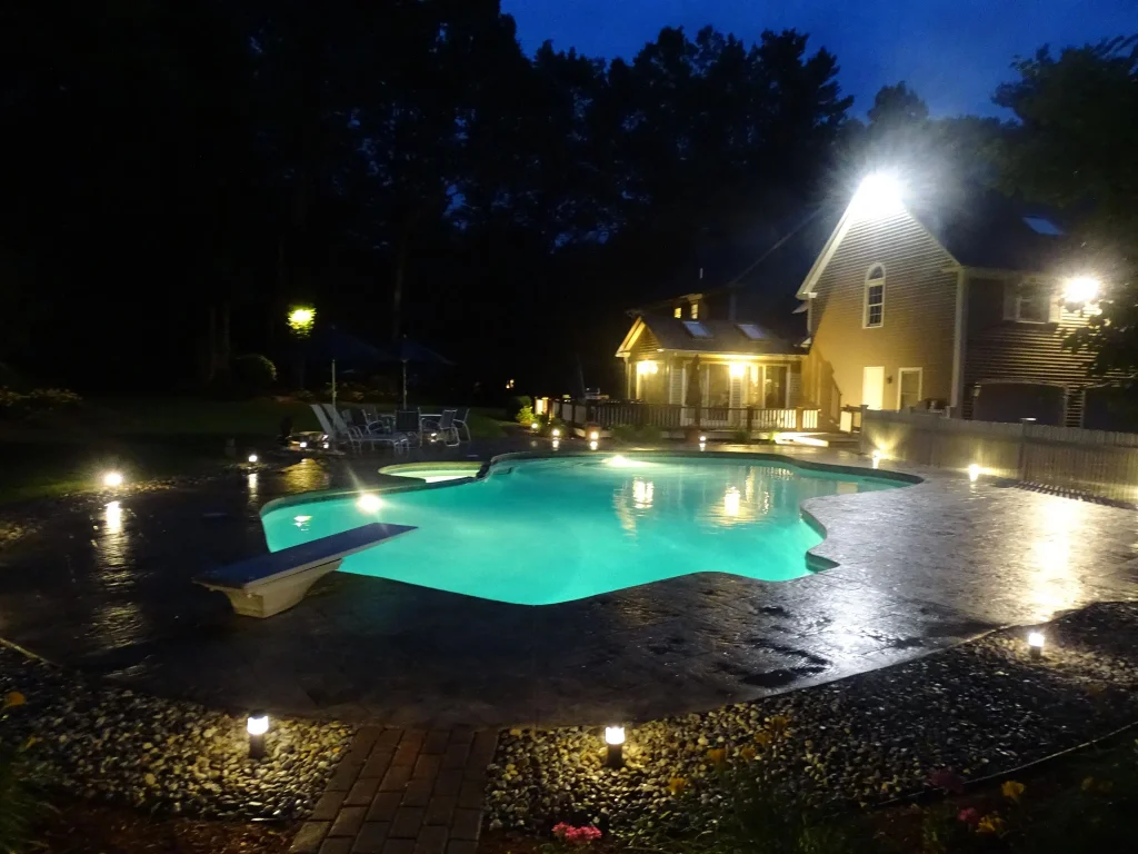 18 Hawthorne Road, Windham