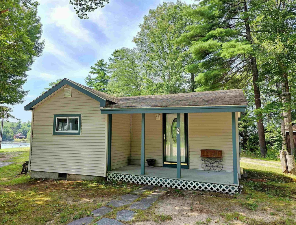 27 Fox Road, Middleton