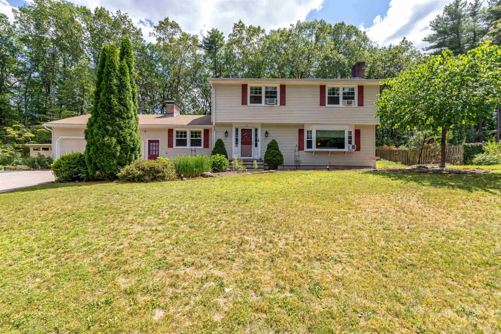 10 Todd Road, Nashua