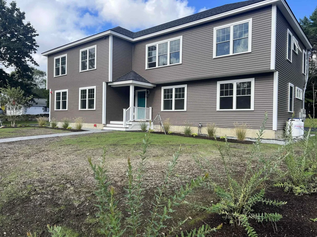 665 Wallis Road, Rye