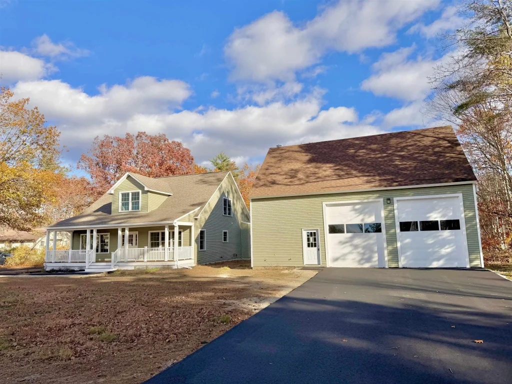 247 Saint James Avenue, Milton