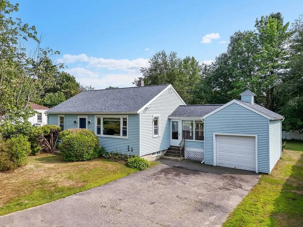 80 Glenwood Avenue, Dover