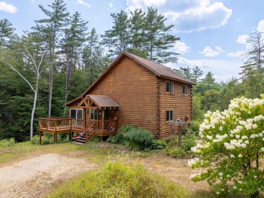 388 Perch Pond Road, Holderness