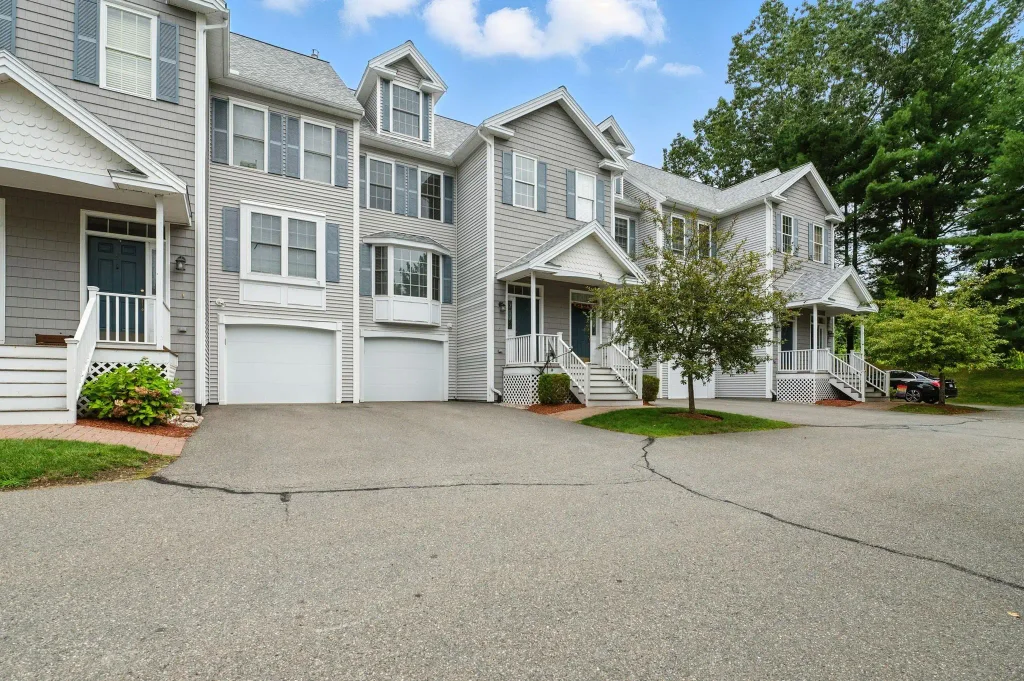 19 Georgetown Drive, Nashua