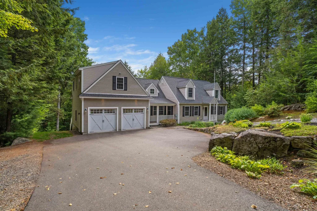 43 Lower Waldron Road, Meredith