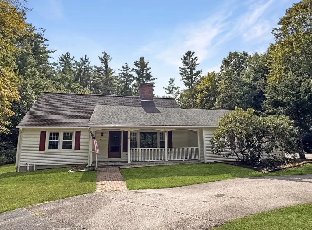 23 Bloody Brook Road, Amherst