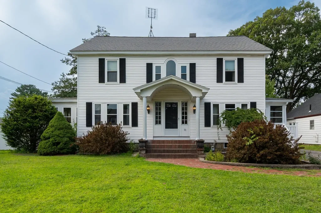 15 Learned Street, Nashua