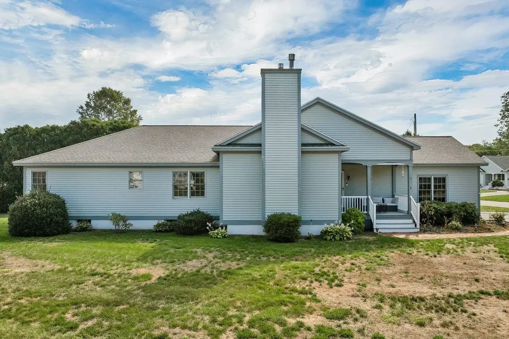 1 Old Salt Drive, Seabrook