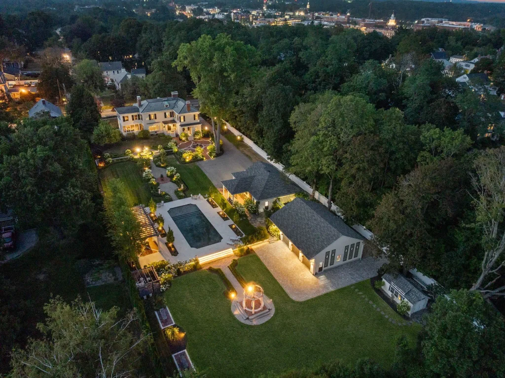 98 Silver Street, Dover