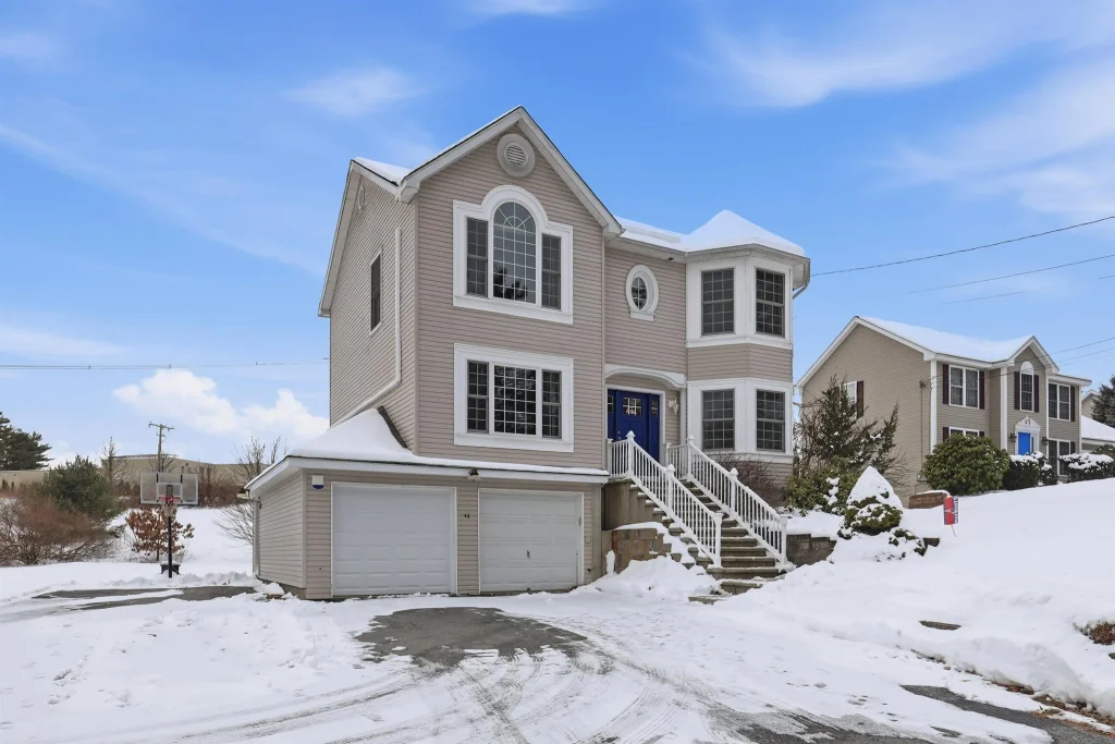 46 Moose Club Park Road, Goffstown