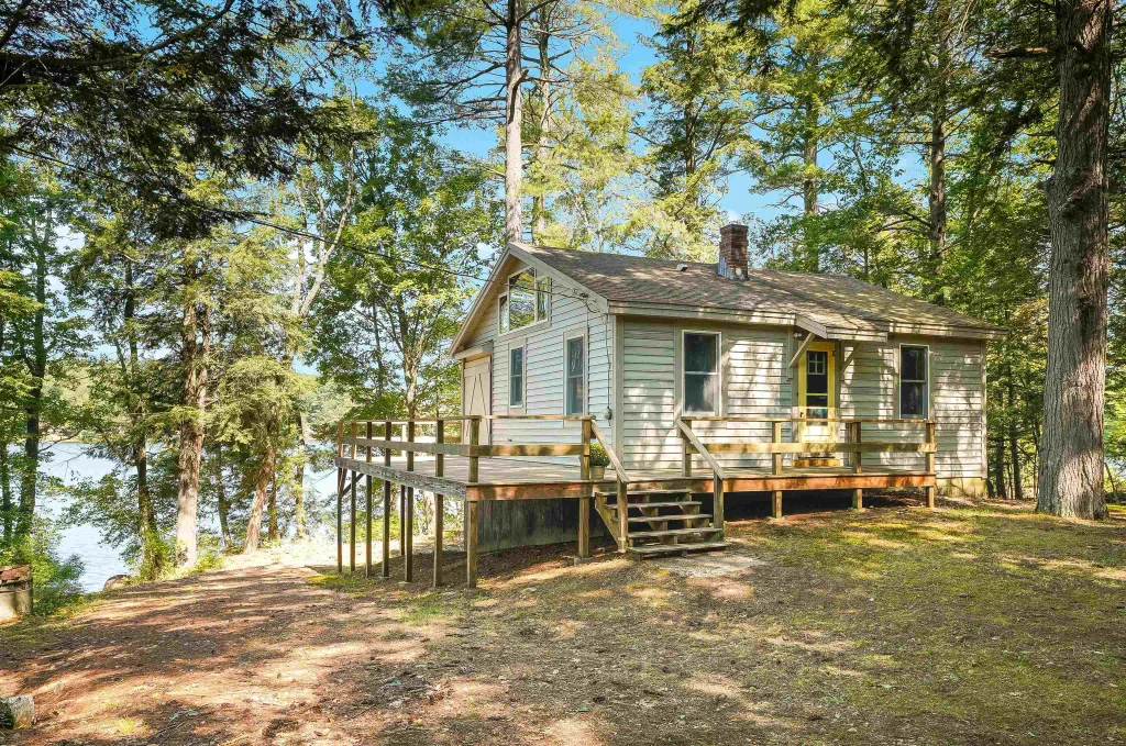 26 Weidner Drive, Rindge