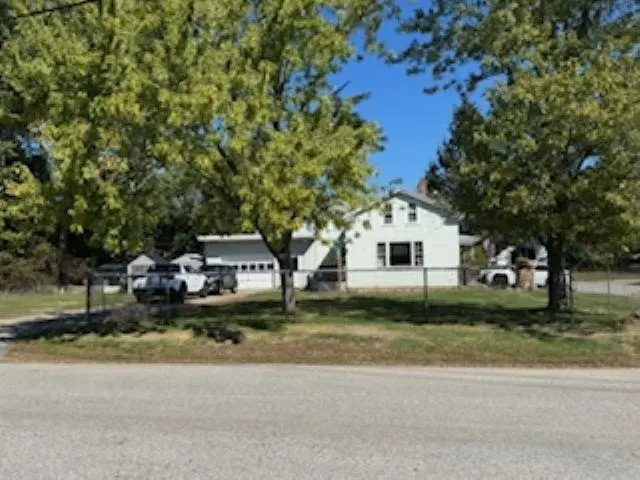 105 Maple Street, Rochester