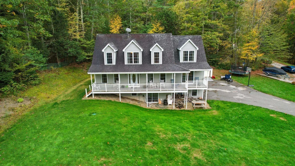 73 Old Woods Road, Northwood