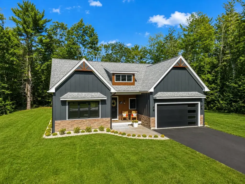 64 Fairway Drive, Ashland