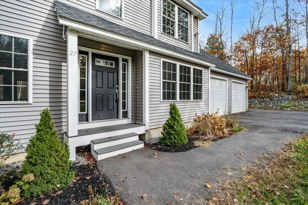 27 Westbrook Drive, New Ipswich