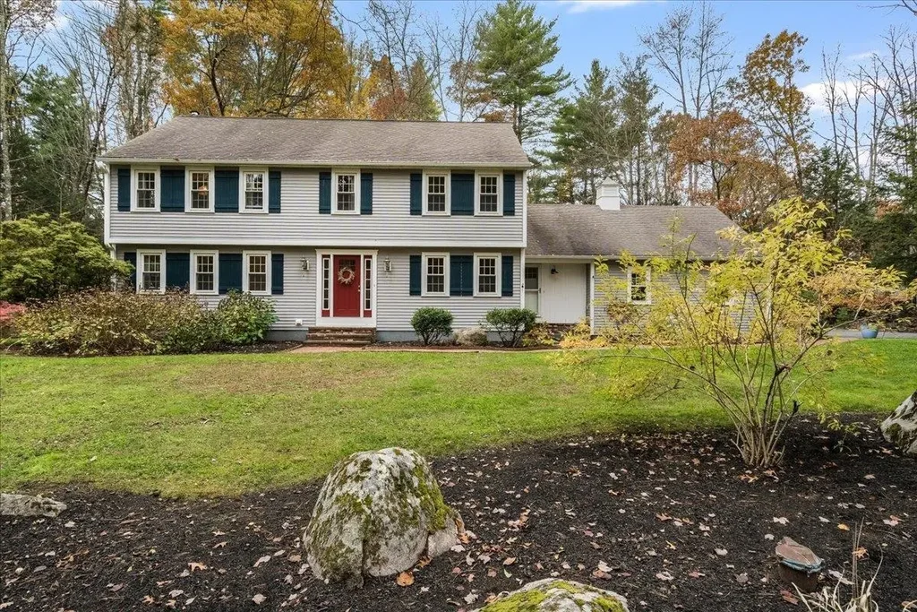 18 Storybrook Lane, Amherst