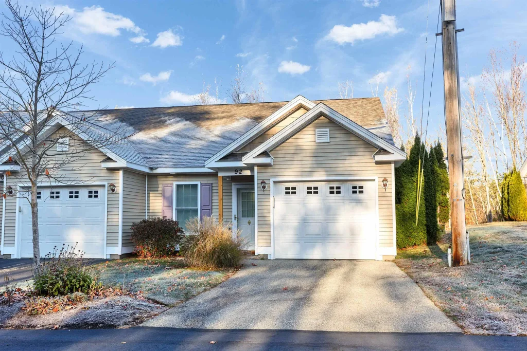 28 Owens Drive, Swanzey