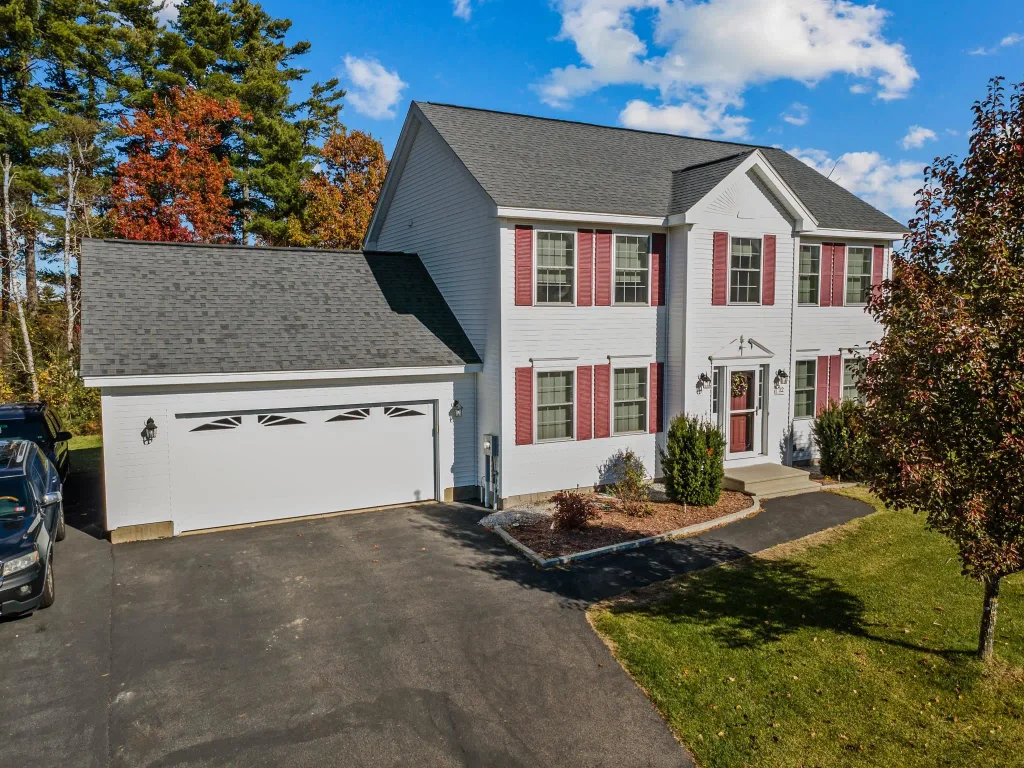 12 Crawford Lane, Hooksett