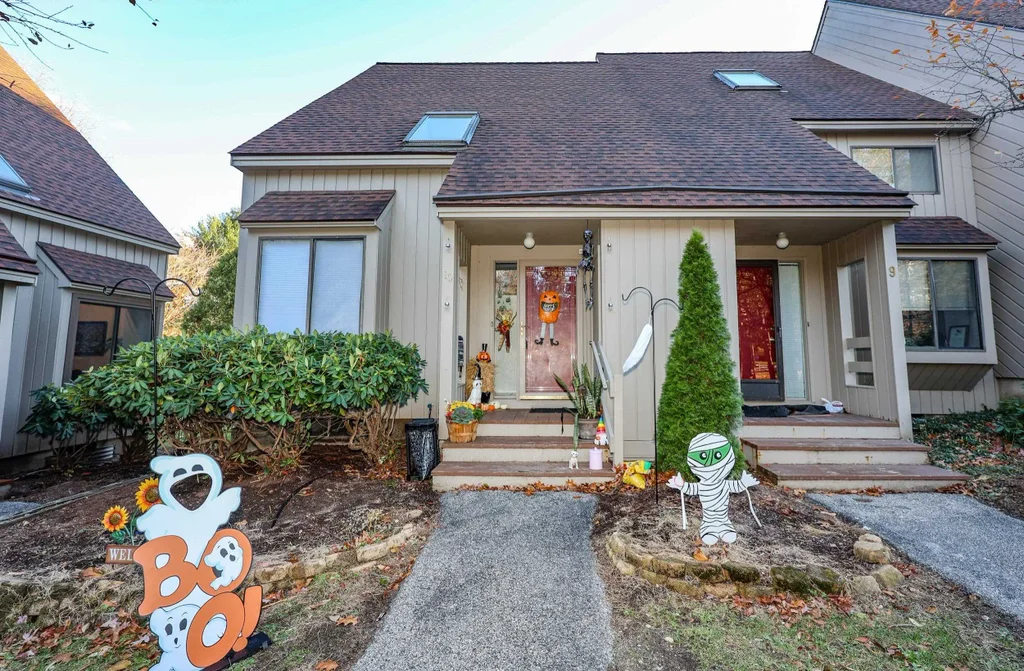 10 Pimlico Court, Bedford