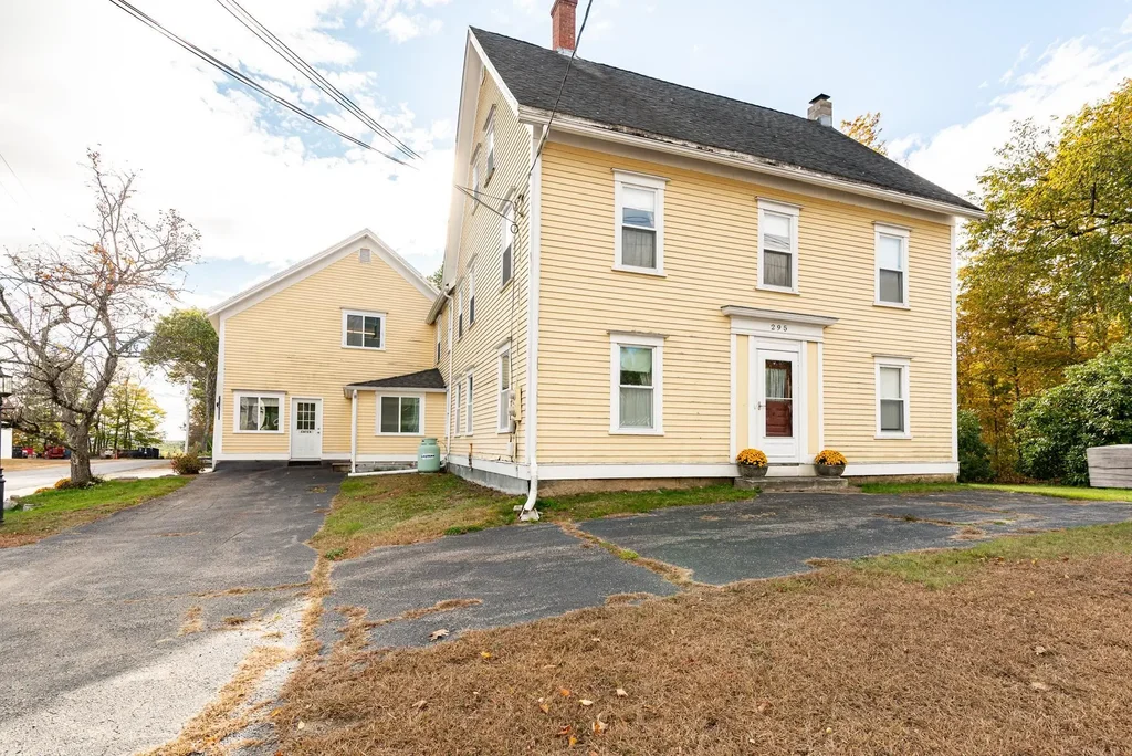 295 First Nh Turnpike, Northwood