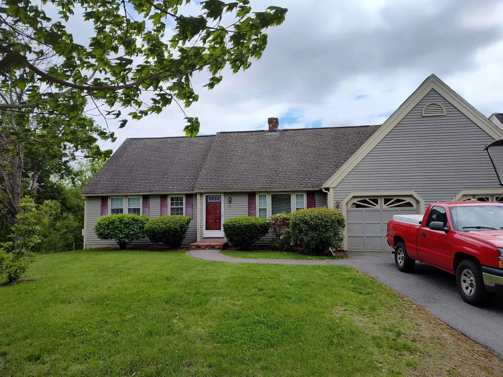 214 Winding Pond Road, Londonderry